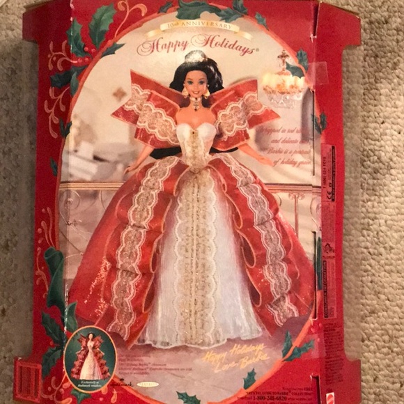 Special Edition Beautifully Dressed Barbie - Picture 4 of 6